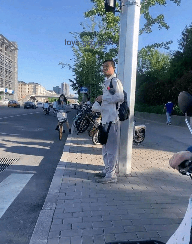 家属详谈韦东奕身体状况，揭秘数学天才的日常保健